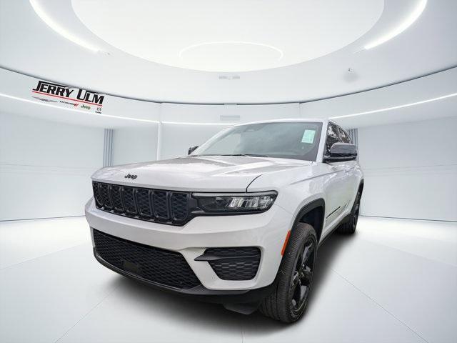 new 2025 Jeep Grand Cherokee car, priced at $36,275