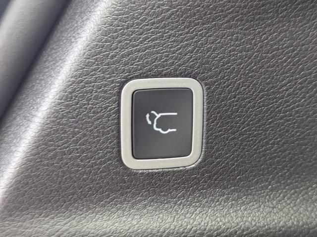 new 2026 Chrysler Pacifica car, priced at $49,980