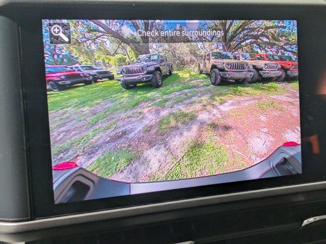 new 2025 Jeep Gladiator car, priced at $46,555