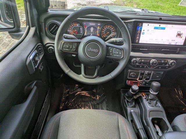 new 2025 Jeep Gladiator car, priced at $46,555