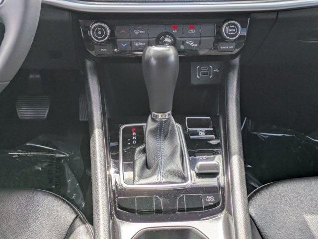 used 2022 Jeep Compass car, priced at $18,184