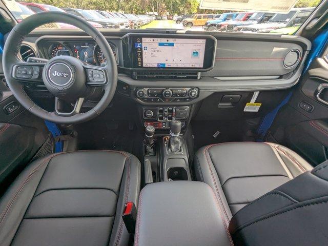 new 2025 Jeep Wrangler car, priced at $58,590