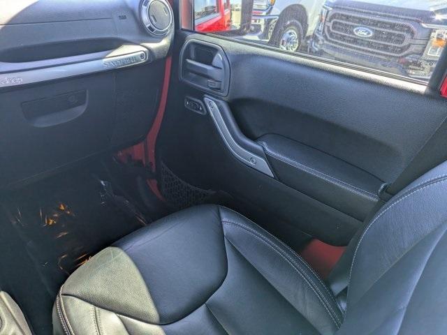 used 2015 Jeep Wrangler Unlimited car, priced at $14,066