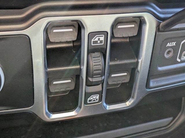 used 2022 Jeep Wrangler Unlimited car, priced at $31,874