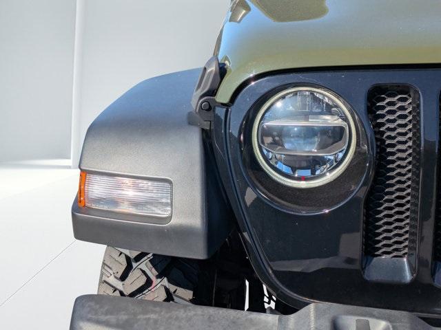 used 2022 Jeep Wrangler Unlimited car, priced at $31,874