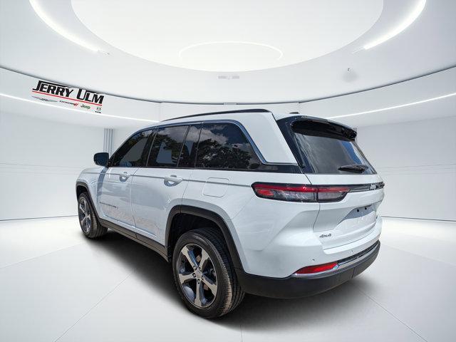 new 2025 Jeep Grand Cherokee car, priced at $43,287