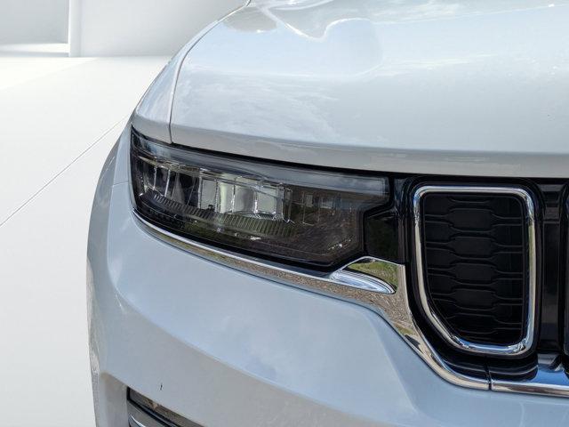 new 2025 Jeep Grand Cherokee car, priced at $43,287