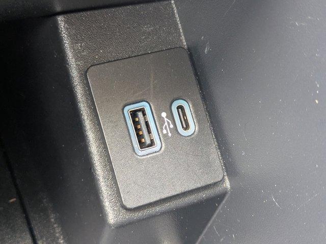 used 2024 Ford Edge car, priced at $17,595