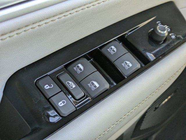 used 2023 Jeep Wagoneer car, priced at $45,188