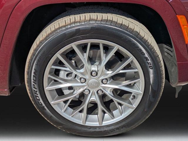 new 2025 Jeep Grand Cherokee L car, priced at $55,650