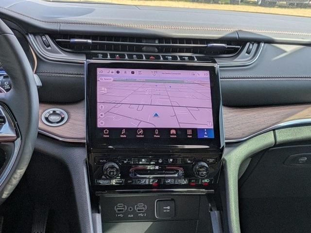 new 2025 Jeep Grand Cherokee L car, priced at $55,650