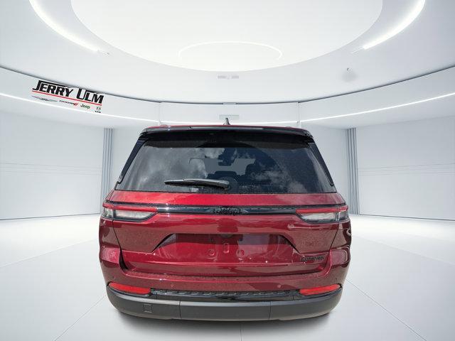 new 2025 Jeep Grand Cherokee car, priced at $36,220