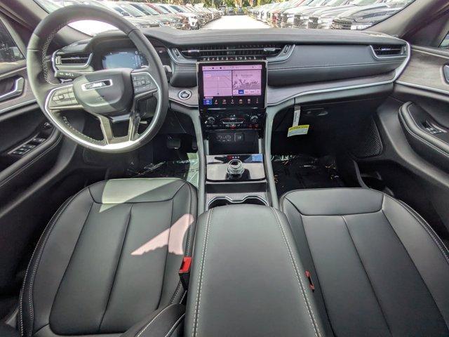 new 2025 Jeep Grand Cherokee car, priced at $36,220
