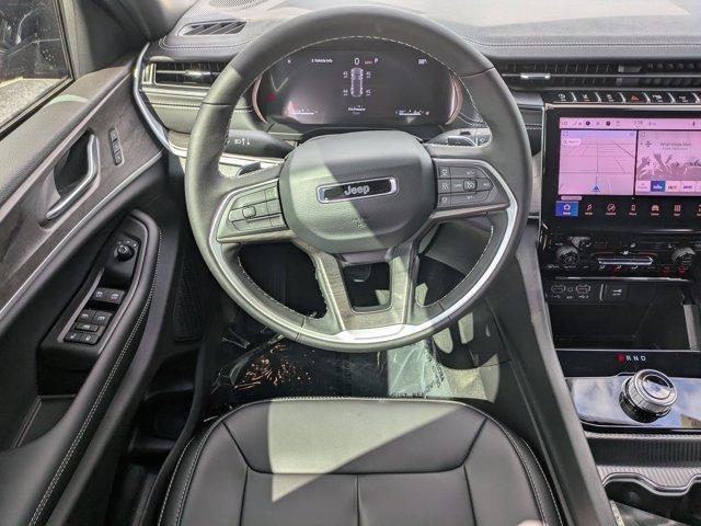 new 2025 Jeep Grand Cherokee car, priced at $36,220