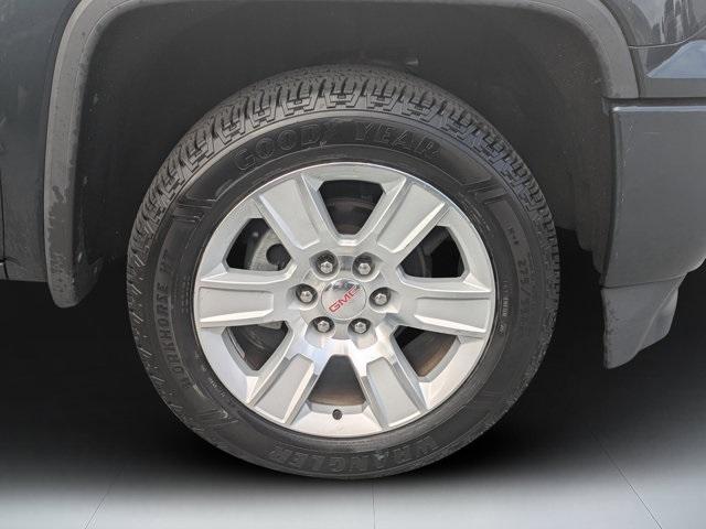 used 2018 GMC Sierra 1500 car, priced at $22,083