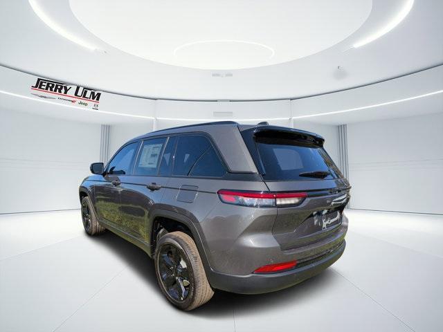 new 2025 Jeep Grand Cherokee car, priced at $38,375