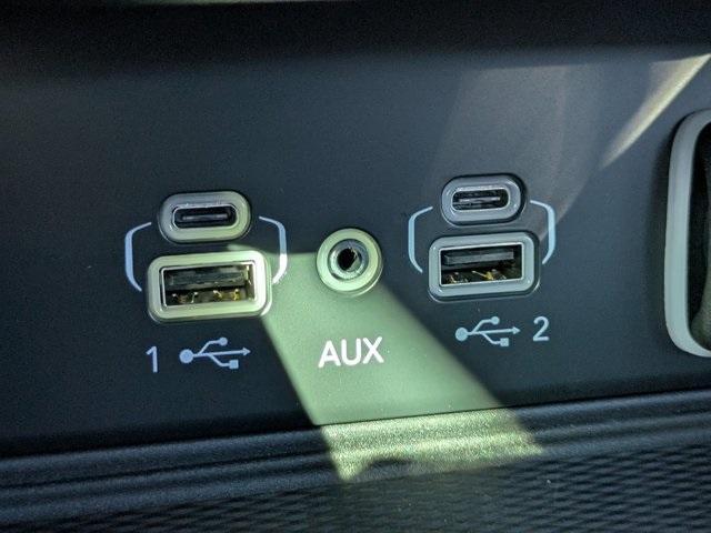 new 2025 Jeep Grand Cherokee car, priced at $38,375