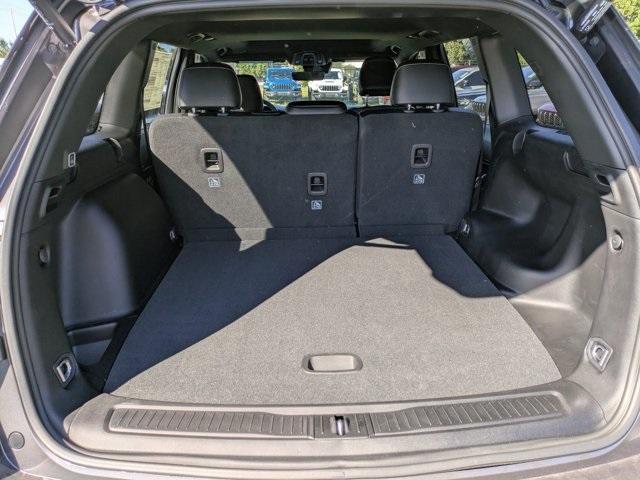 new 2025 Jeep Grand Cherokee car, priced at $38,375