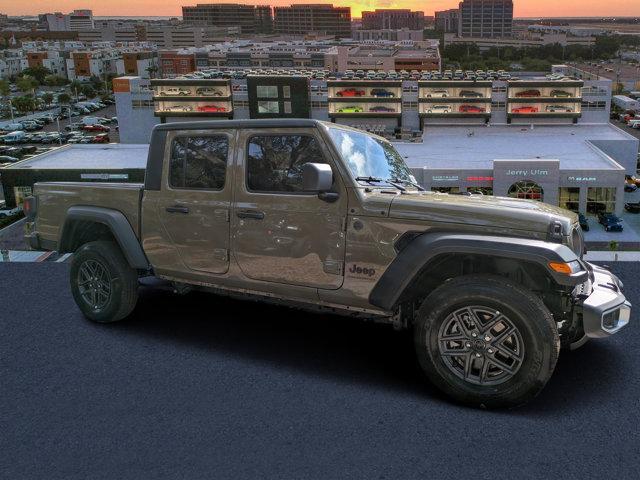 new 2026 Jeep Gladiator car, priced at $44,010