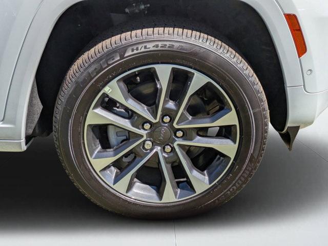 new 2025 Jeep Grand Cherokee L car, priced at $67,130