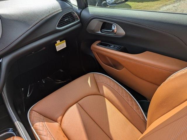 new 2026 Chrysler Pacifica car, priced at $55,080