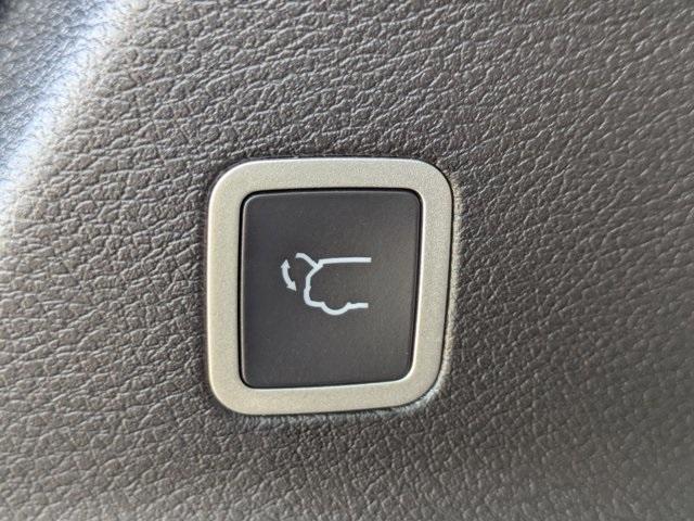 new 2026 Chrysler Pacifica car, priced at $55,080