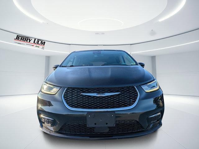 used 2024 Chrysler Pacifica car, priced at $25,475