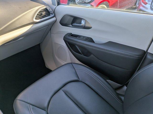 used 2024 Chrysler Pacifica car, priced at $25,475