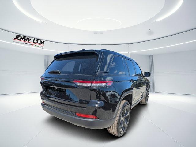 new 2025 Jeep Grand Cherokee car, priced at $36,220