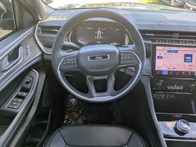 new 2025 Jeep Grand Cherokee car, priced at $36,220