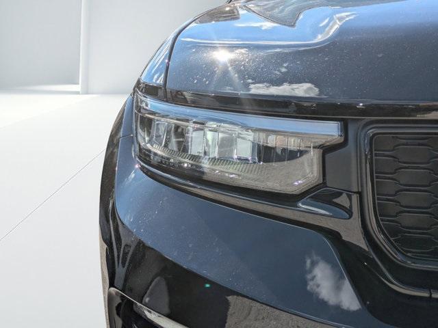 new 2025 Jeep Grand Cherokee car, priced at $36,220