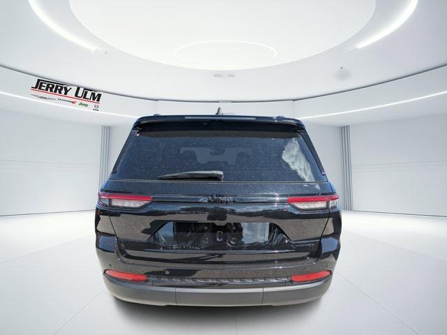 new 2025 Jeep Grand Cherokee car, priced at $36,220