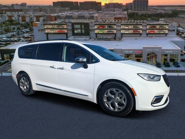 used 2023 Chrysler Pacifica car, priced at $26,500