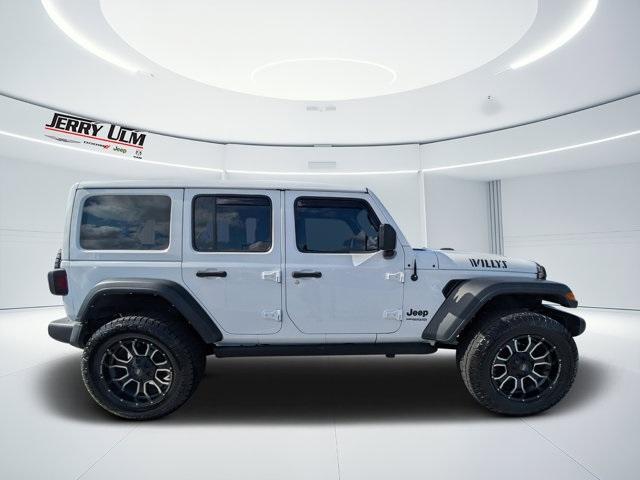 used 2022 Jeep Wrangler Unlimited car, priced at $26,713