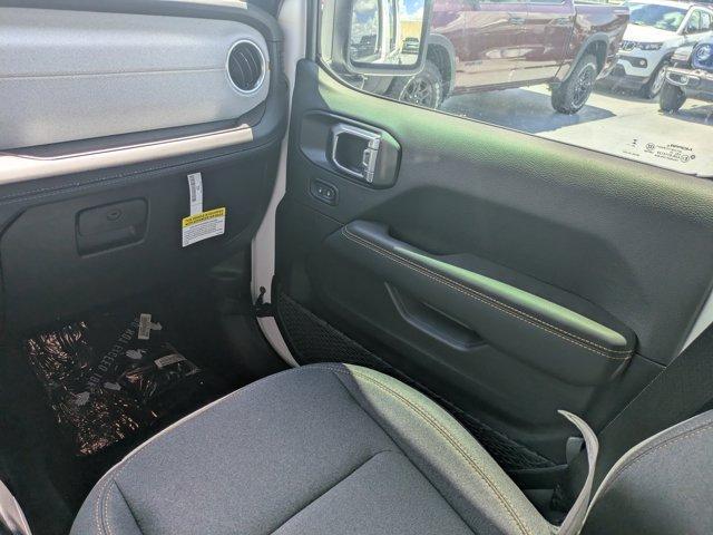 new 2025 Jeep Wrangler car, priced at $44,825