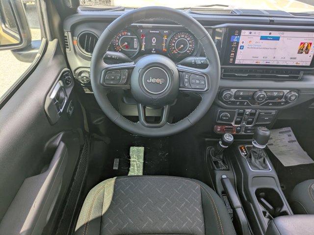 new 2025 Jeep Gladiator car, priced at $46,385