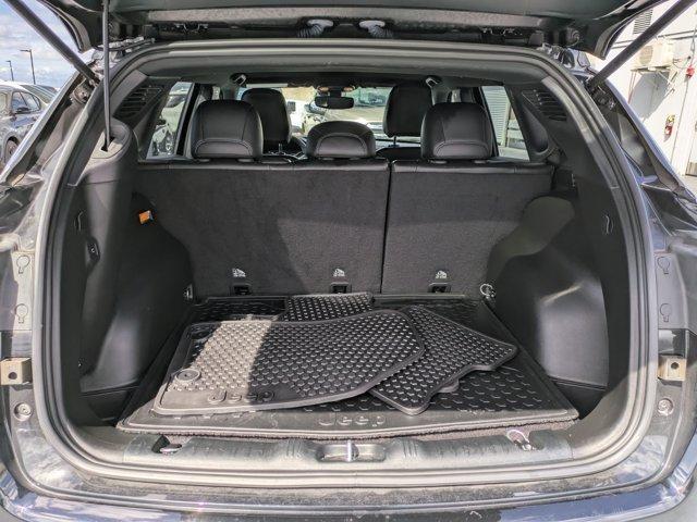 used 2023 Jeep Compass car, priced at $22,500