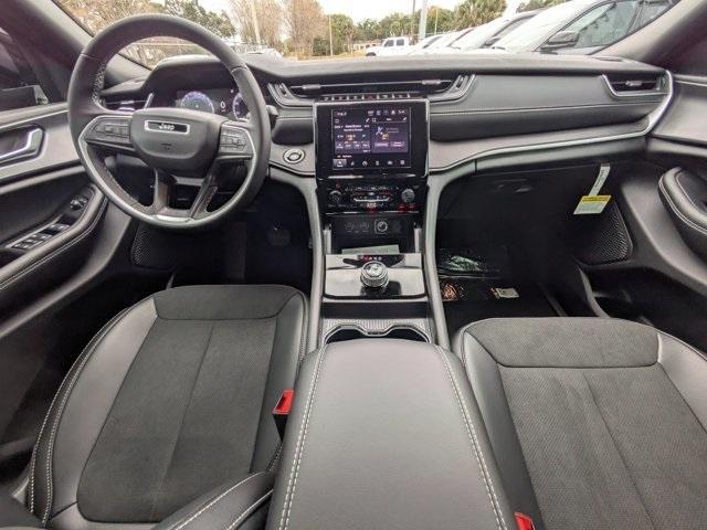 new 2025 Jeep Grand Cherokee L car, priced at $38,230