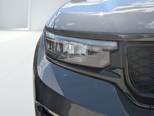 new 2025 Jeep Grand Cherokee car, priced at $38,220