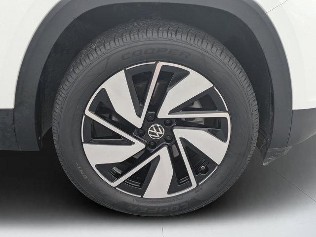 used 2024 Volkswagen Atlas car, priced at $29,800