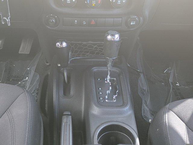 used 2015 Jeep Wrangler Unlimited car, priced at $19,213