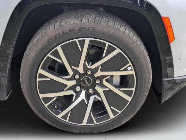 new 2025 Jeep Wagoneer S car, priced at $44,590