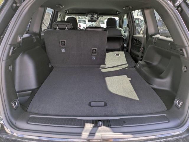 new 2025 Jeep Grand Cherokee car, priced at $35,870