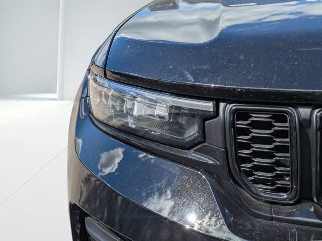 new 2025 Jeep Grand Cherokee car, priced at $35,870