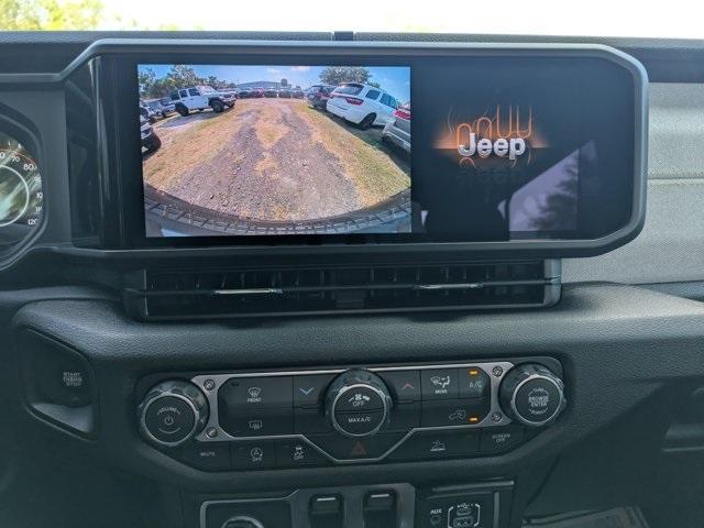 new 2026 Jeep Wrangler car, priced at $43,710