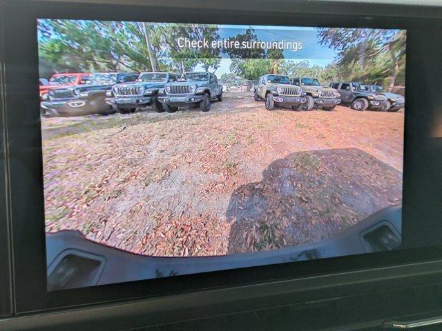 new 2026 Jeep Gladiator car, priced at $45,505