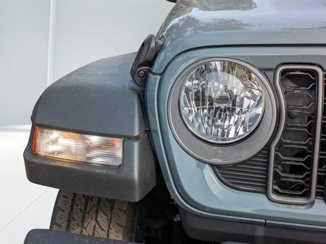 new 2026 Jeep Gladiator car, priced at $45,505