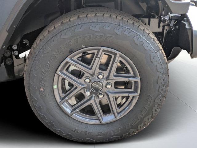 new 2026 Jeep Gladiator car, priced at $45,505