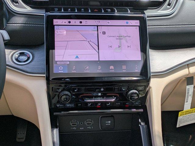 new 2025 Jeep Grand Cherokee car, priced at $43,630