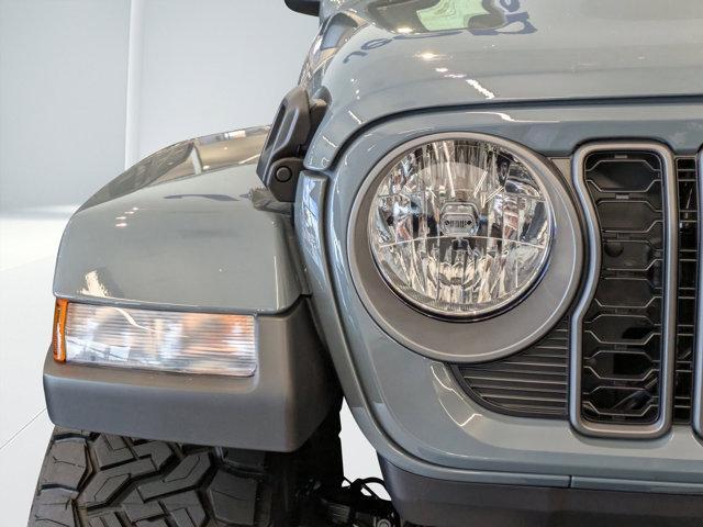 new 2025 Jeep Gladiator car, priced at $49,854